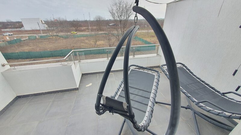 Casa de vanzare mobilata si utilata, 15 minute de metrou Berceni